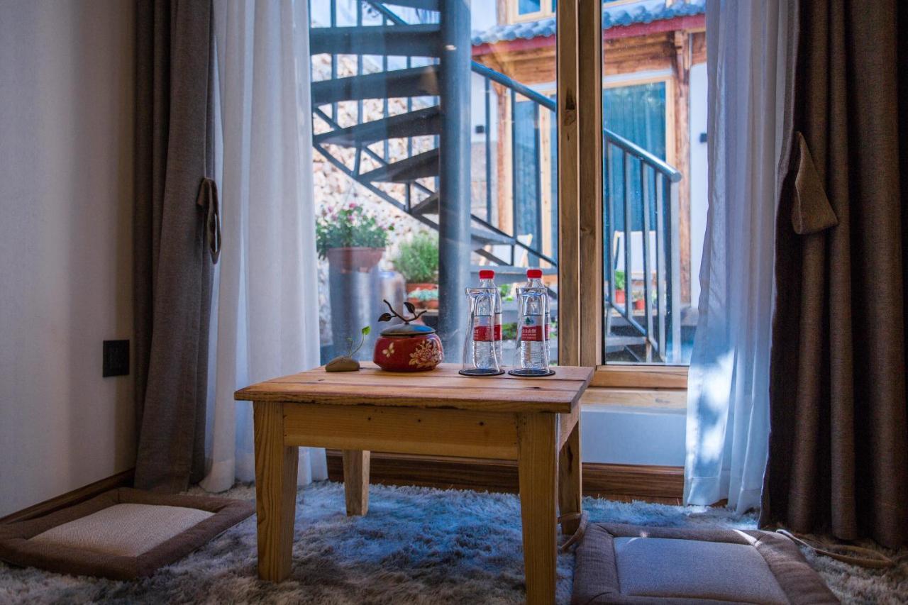 Lijiang Yunqi Holiday Guesthouse Exterior foto